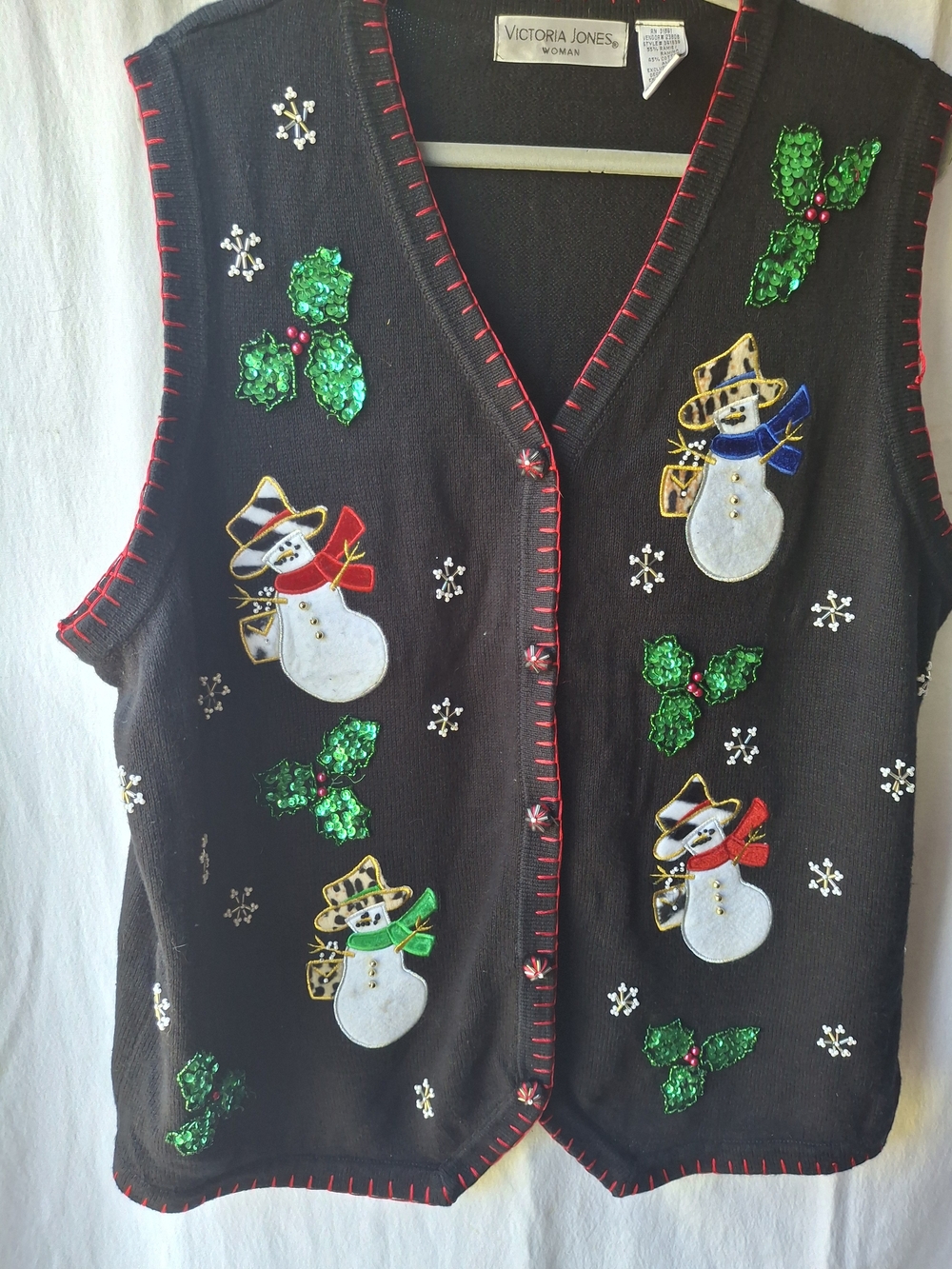 Victoria Jones Woman Black Holiday Sequin Snowman Vest